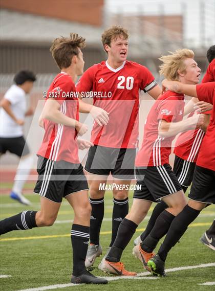 Thumbnail 2 in Washington vs. Paradise Valley (AIA 5A Quarterfinals) photogallery.