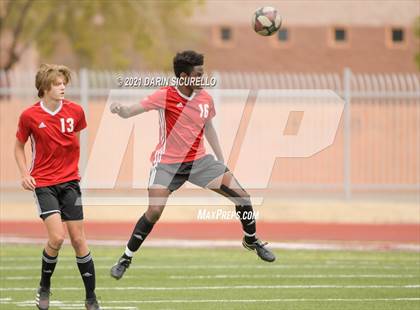 Thumbnail 2 in Washington vs. Paradise Valley (AIA 5A Quarterfinals) photogallery.