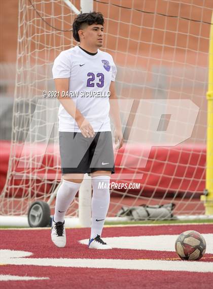 Thumbnail 3 in Washington vs. Paradise Valley (AIA 5A Quarterfinals) photogallery.