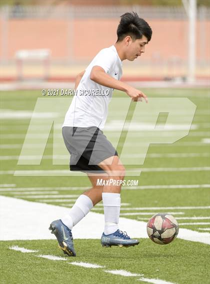Thumbnail 3 in Washington vs. Paradise Valley (AIA 5A Quarterfinals) photogallery.