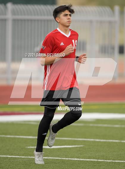Thumbnail 2 in Washington vs. Paradise Valley (AIA 5A Quarterfinals) photogallery.