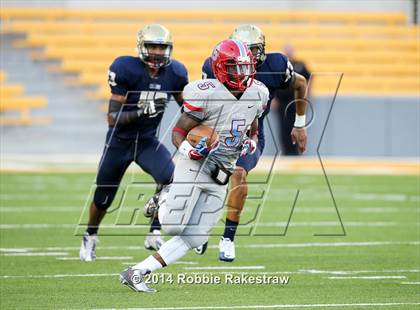 Thumbnail 1 in Klein Collins vs. Skyline (UIL 6A Semifinal) photogallery.