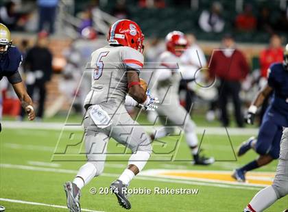 Thumbnail 1 in Klein Collins vs. Skyline (UIL 6A Semifinal) photogallery.