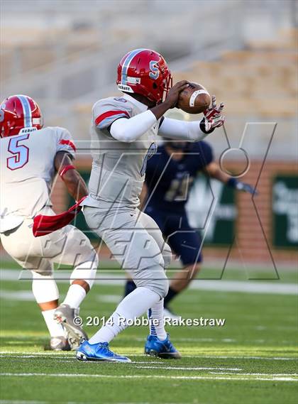 Thumbnail 2 in Klein Collins vs. Skyline (UIL 6A Semifinal) photogallery.