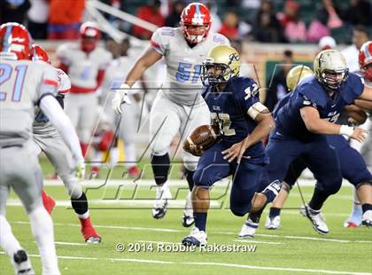 Thumbnail 3 in Klein Collins vs. Skyline (UIL 6A Semifinal) photogallery.