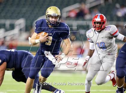 Thumbnail 1 in Klein Collins vs. Skyline (UIL 6A Semifinal) photogallery.