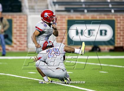 Thumbnail 3 in Klein Collins vs. Skyline (UIL 6A Semifinal) photogallery.