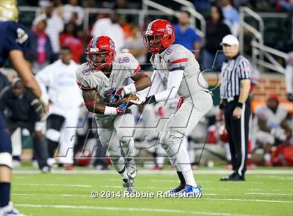 Thumbnail 2 in Klein Collins vs. Skyline (UIL 6A Semifinal) photogallery.