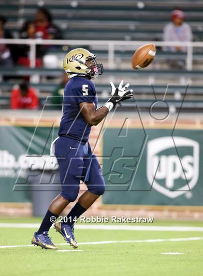 Thumbnail 3 in Klein Collins vs. Skyline (UIL 6A Semifinal) photogallery.