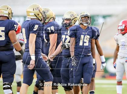 Thumbnail 1 in Klein Collins vs. Skyline (UIL 6A Semifinal) photogallery.