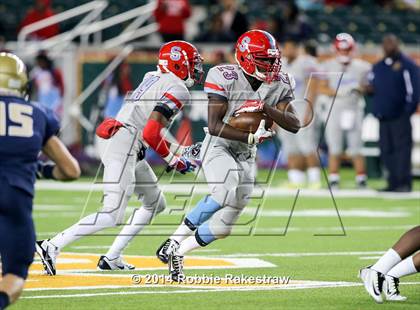 Thumbnail 3 in Klein Collins vs. Skyline (UIL 6A Semifinal) photogallery.