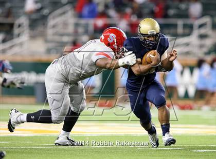Thumbnail 3 in Klein Collins vs. Skyline (UIL 6A Semifinal) photogallery.