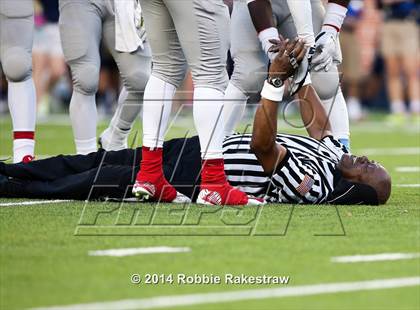 Thumbnail 3 in Klein Collins vs. Skyline (UIL 6A Semifinal) photogallery.