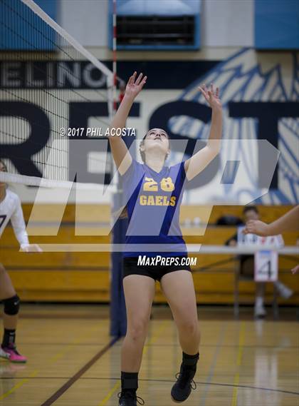 Thumbnail 3 in Cantwell-Sacred Heart vs Holy Family photogallery.