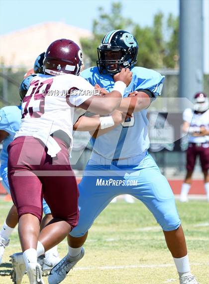 Thumbnail 2 in Farrington vs Carson (Polynesian Football Classic) photogallery.