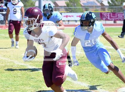 Thumbnail 3 in Farrington vs Carson (Polynesian Football Classic) photogallery.