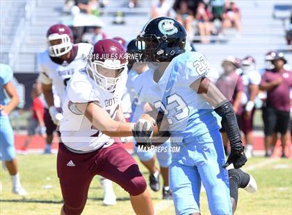 Thumbnail 2 in Farrington vs Carson (Polynesian Football Classic) photogallery.