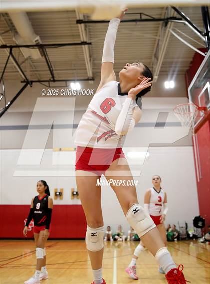 Thumbnail 2 in Combs vs Arizona Lutheran Academy (Florence Invitational) photogallery.