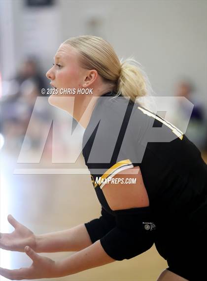Thumbnail 1 in Combs vs Arizona Lutheran Academy (Florence Invitational) photogallery.