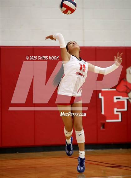 Thumbnail 2 in Combs vs Arizona Lutheran Academy (Florence Invitational) photogallery.