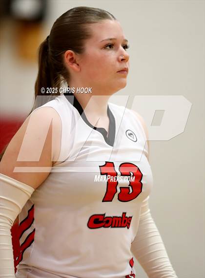 Thumbnail 1 in Combs vs Arizona Lutheran Academy (Florence Invitational) photogallery.