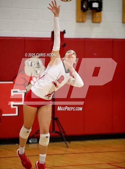 Thumbnail 2 in Combs vs Arizona Lutheran Academy (Florence Invitational) photogallery.