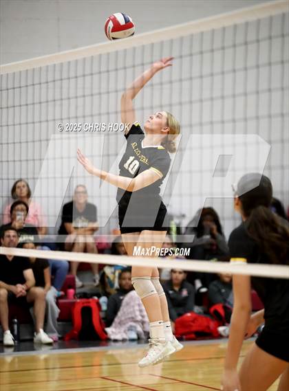 Thumbnail 3 in Combs vs Arizona Lutheran Academy (Florence Invitational) photogallery.