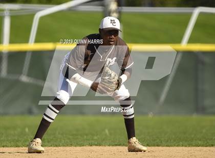 Thumbnail 3 in Kenwood v Chicago Mt. Carmel (IHSA 4A Regional Semifinal) photogallery.