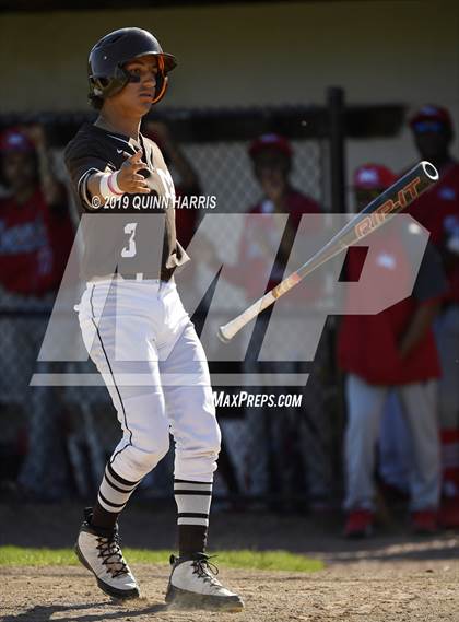 Thumbnail 2 in Kenwood v Chicago Mt. Carmel (IHSA 4A Regional Semifinal) photogallery.