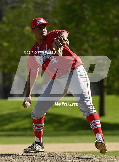 Thumbnail 1 in Kenwood v Chicago Mt. Carmel (IHSA 4A Regional Semifinal) photogallery.