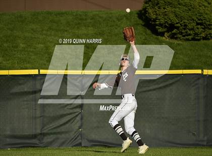Thumbnail 1 in Kenwood v Chicago Mt. Carmel (IHSA 4A Regional Semifinal) photogallery.