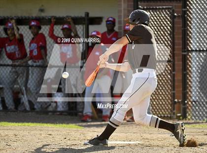 Thumbnail 2 in Kenwood v Chicago Mt. Carmel (IHSA 4A Regional Semifinal) photogallery.