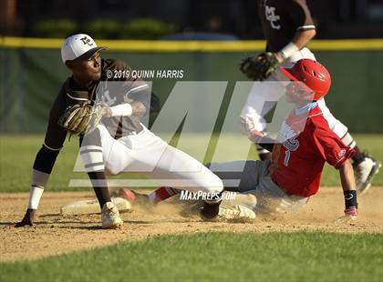 Thumbnail 1 in Kenwood v Chicago Mt. Carmel (IHSA 4A Regional Semifinal) photogallery.