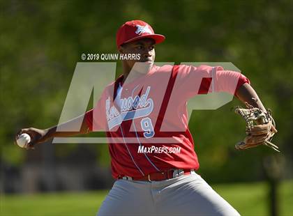 Thumbnail 3 in Kenwood v Chicago Mt. Carmel (IHSA 4A Regional Semifinal) photogallery.
