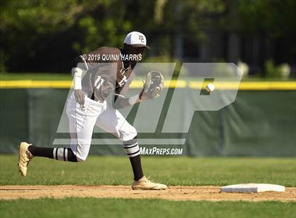 Thumbnail 2 in Kenwood v Chicago Mt. Carmel (IHSA 4A Regional Semifinal) photogallery.