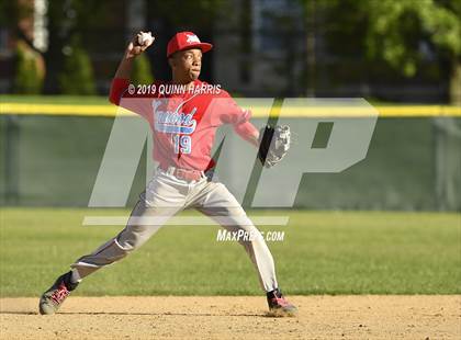 Thumbnail 2 in Kenwood v Chicago Mt. Carmel (IHSA 4A Regional Semifinal) photogallery.