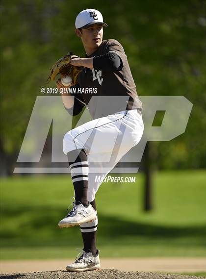 Thumbnail 2 in Kenwood v Chicago Mt. Carmel (IHSA 4A Regional Semifinal) photogallery.