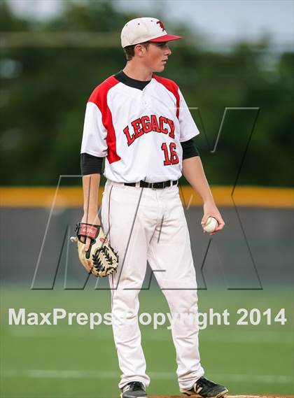 Thumbnail 1 in Mansfield Legacy vs Hallsville (UIL 4A Region II Playoff) photogallery.