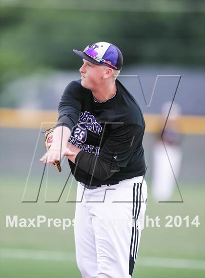 Thumbnail 2 in Mansfield Legacy vs Hallsville (UIL 4A Region II Playoff) photogallery.