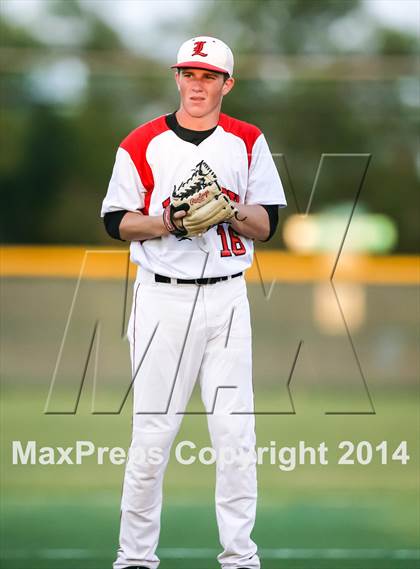 Thumbnail 3 in Mansfield Legacy vs Hallsville (UIL 4A Region II Playoff) photogallery.