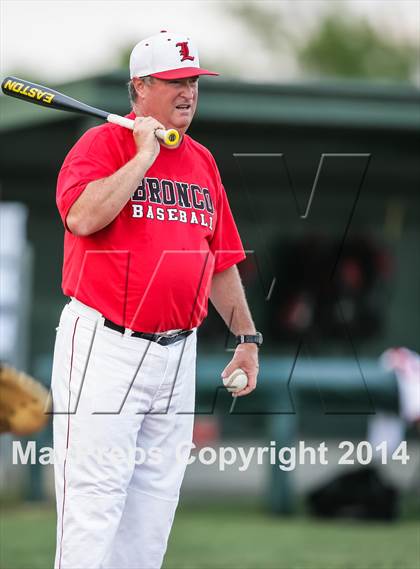 Thumbnail 3 in Mansfield Legacy vs Hallsville (UIL 4A Region II Playoff) photogallery.