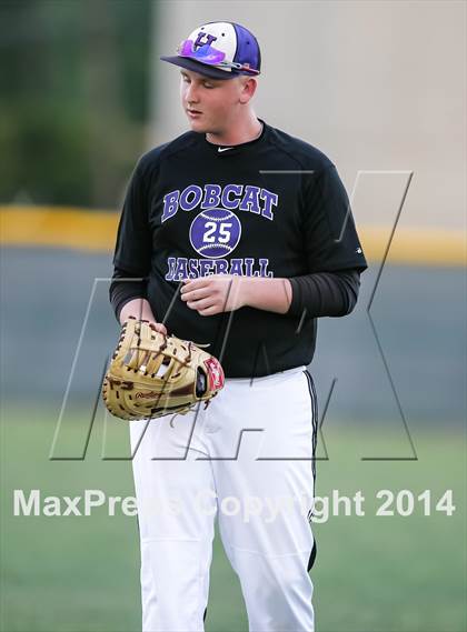 Thumbnail 3 in Mansfield Legacy vs Hallsville (UIL 4A Region II Playoff) photogallery.