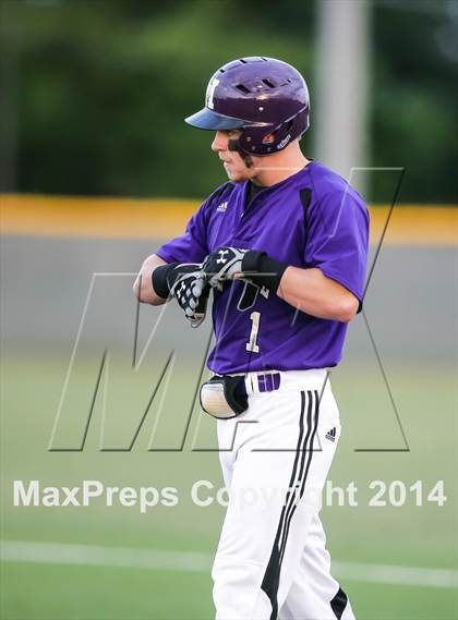 Thumbnail 2 in Mansfield Legacy vs Hallsville (UIL 4A Region II Playoff) photogallery.