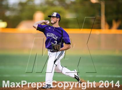 Thumbnail 3 in Mansfield Legacy vs Hallsville (UIL 4A Region II Playoff) photogallery.