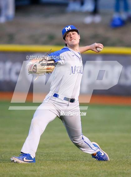 Thumbnail 3 in Baylor @ McCallie photogallery.