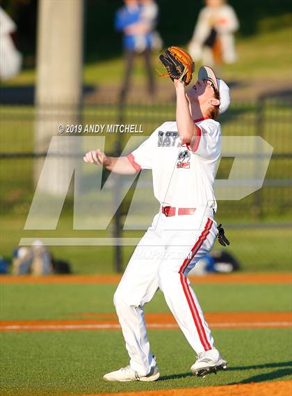 Thumbnail 1 in Baylor @ McCallie photogallery.