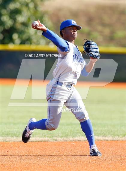 Thumbnail 2 in Baylor @ McCallie photogallery.