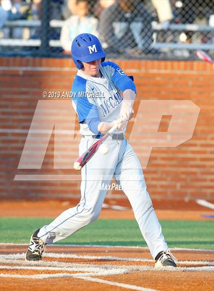 Thumbnail 2 in Baylor @ McCallie photogallery.