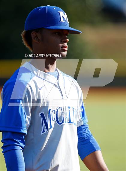 Thumbnail 1 in Baylor @ McCallie photogallery.