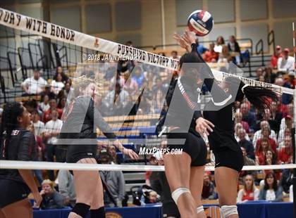 Thumbnail 1 in Central @ Mater Dei (CIF State Open Division Final) photogallery.